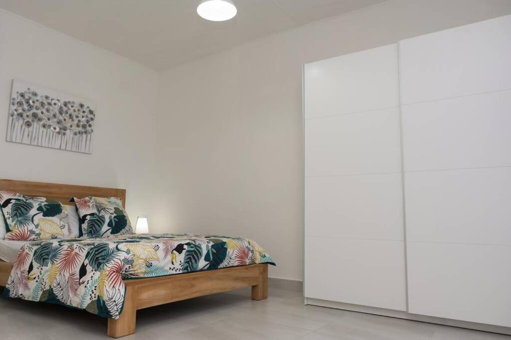 Holiday home Maison Des Paquerette